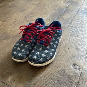 NOBULL flag trainers in good condition!